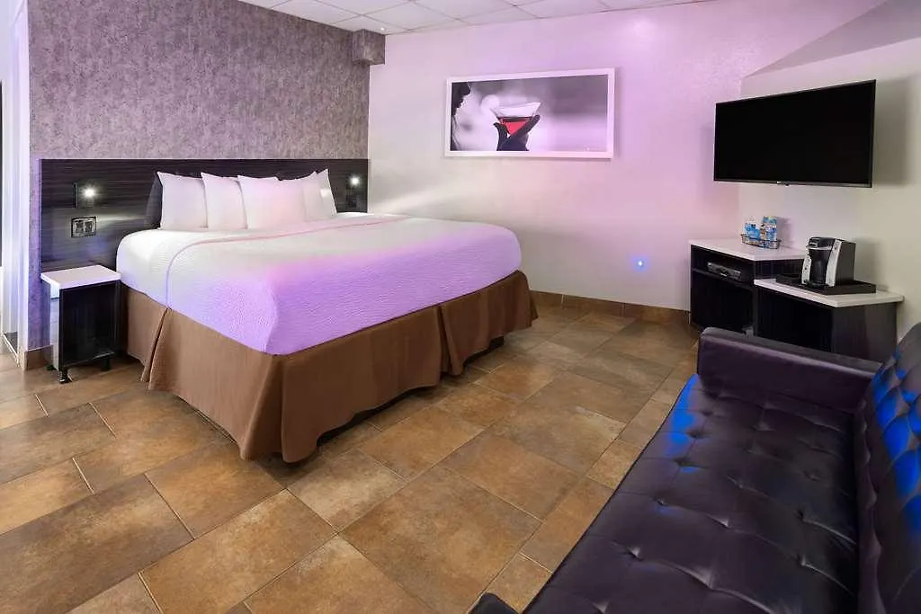 Ramada By Wyndham Bronx Otel New York