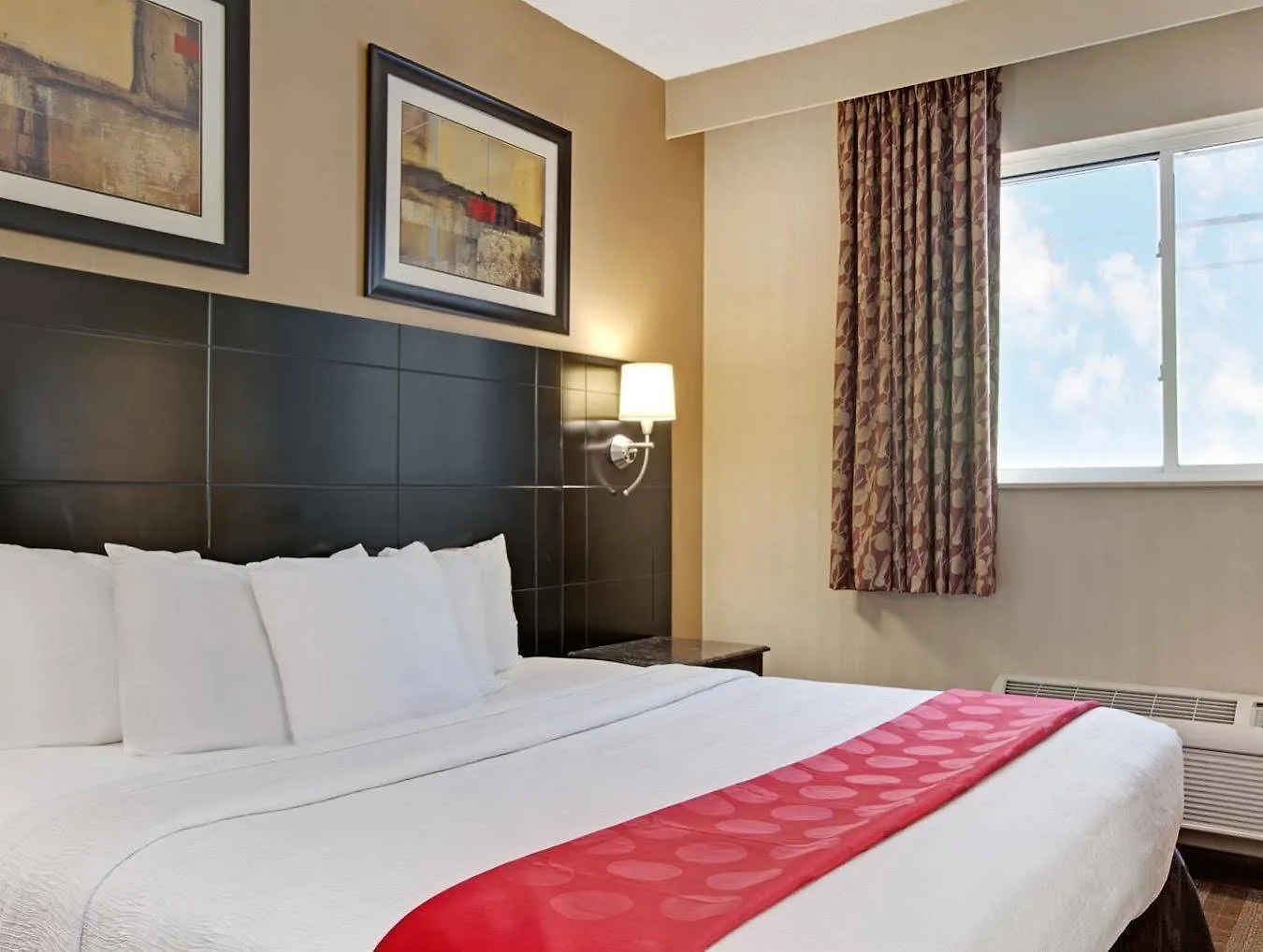 Ramada By Wyndham Bronx Otel New York 3*,