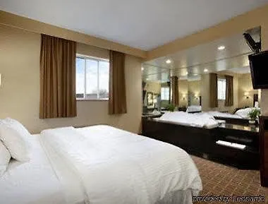 Ramada By Wyndham Bronx Otel New York ABD